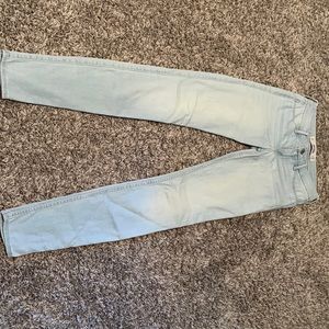 Light wash hollister jeans